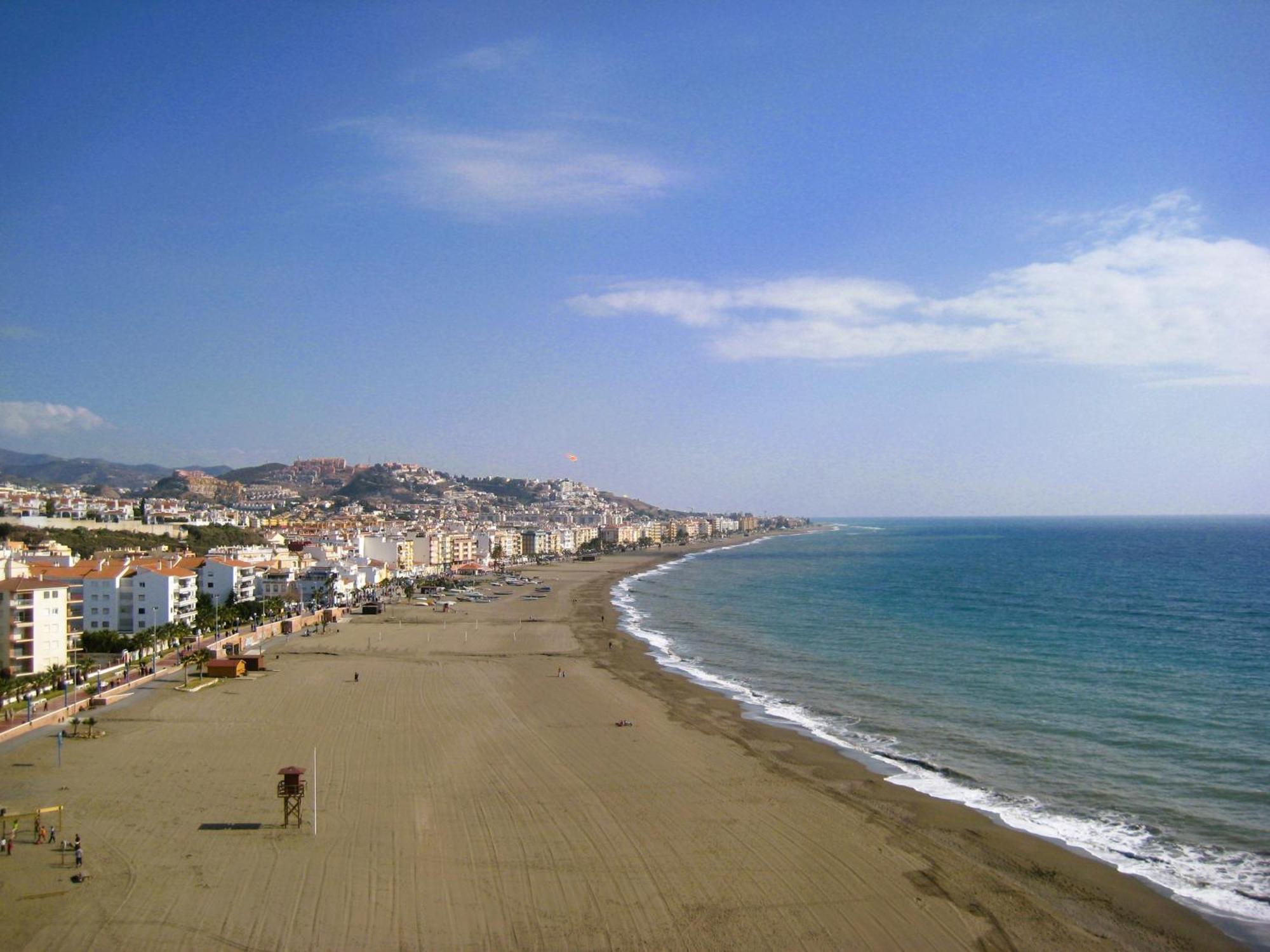 Apartmán Atico Con Solarium A Metros Del Mar En Malaga Rincón de la Victoria Exteriér fotografie